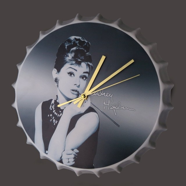 오드리 햅번 빈티지 병뚜껑 시계 카페 호프집 홈카페 벽장식 틴사인 인테리어소품